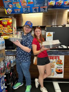💐🌮 Our Mother’s Day Family Pack winners have officially received their prizes! 🎉❤️
Thank you again to everyone who participated and helped make this giveaway so special. Seeing all the smiles and support from every city means the world to us 🫶
Congratulations to all of our winners, and Happy Mother’s Day from the entire El Gordo Mexican Grill family! 💖